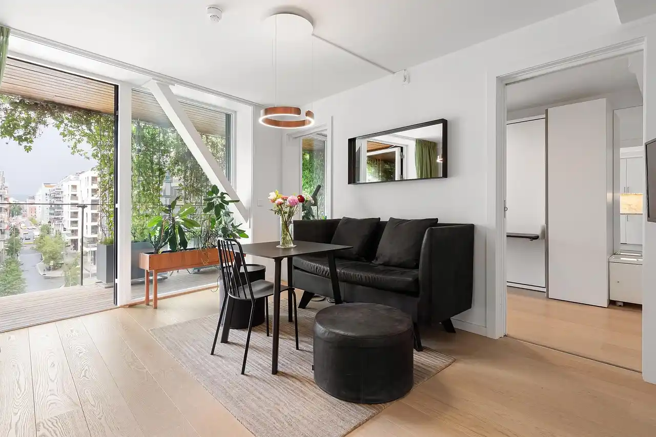 Home Window Tinting: A Practical Guide